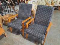 TV CHAIRS
