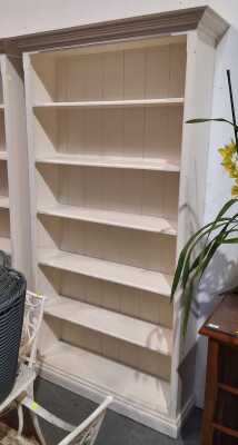 Bookshelf