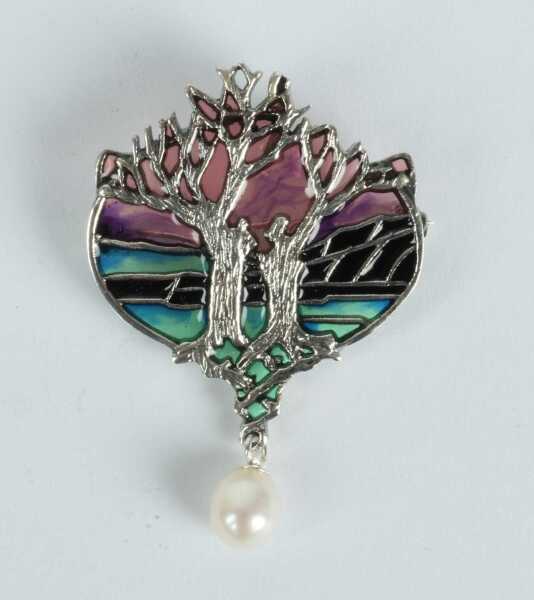 SILVER BROOCH