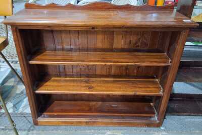 262 · BOOKSHELF