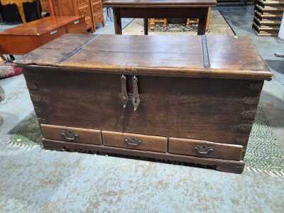 Mule Chest