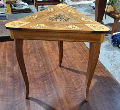 Music Table