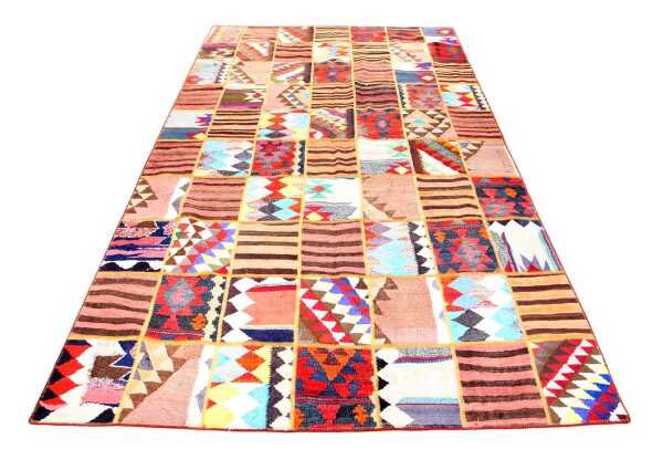KILIM RUG