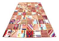KILIM RUG