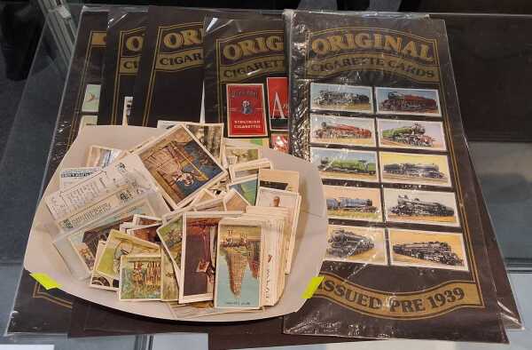 CIGARETTE CARDS