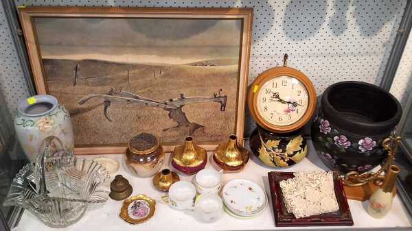 PRETTY CHINA & DECOR