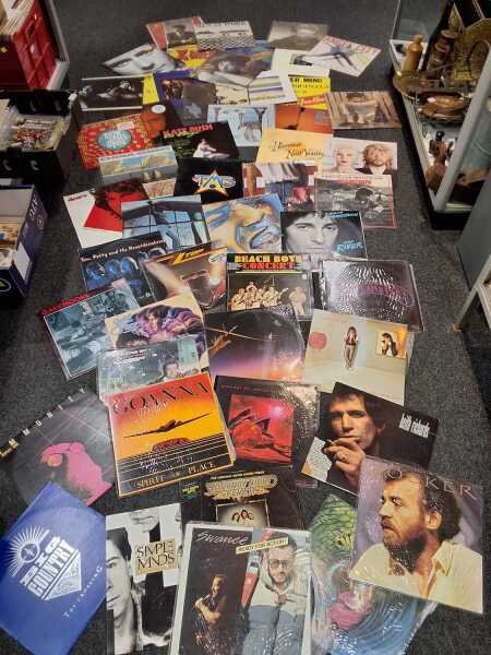 VINYL RECORDS