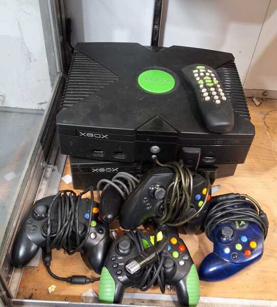 ORIGINAL XBOXs