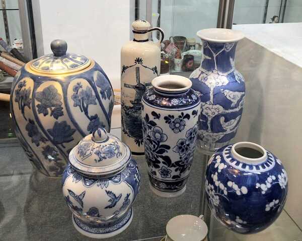 BLUE & WHITE CHINA