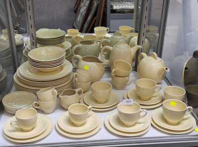 Newport Dinnerware