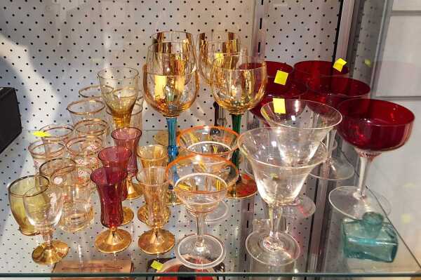 COLOURFUL GLASS