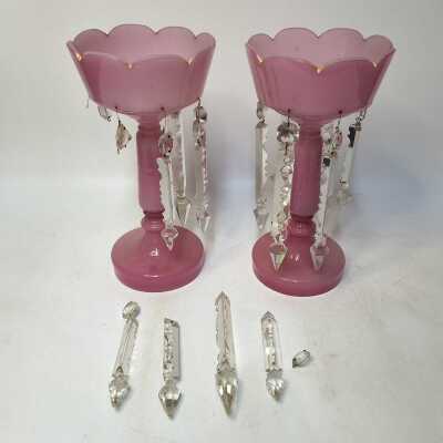 Lustre Vases