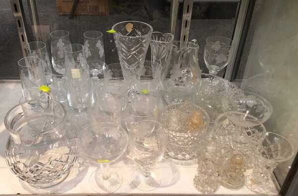 CRYSTAL AND GLASSWARE
