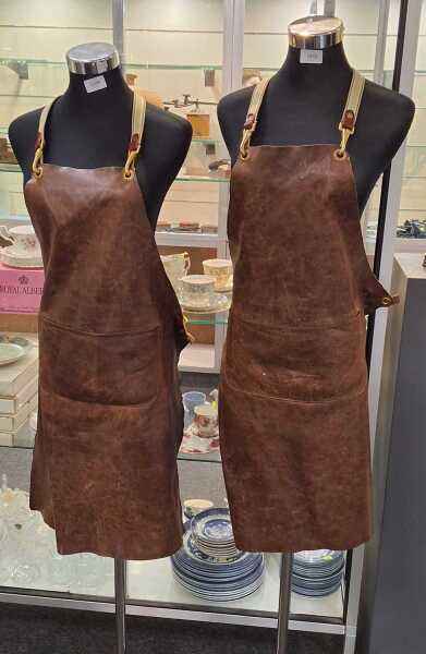 LEATHER APRONS