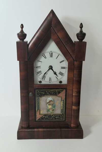 MANTEL CLOCK