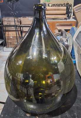 CARBOY