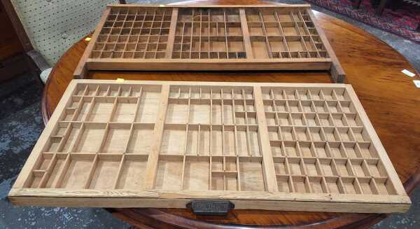 PRINTERS TRAYS