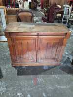SIDEBOARD