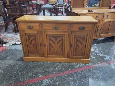 Sideboard