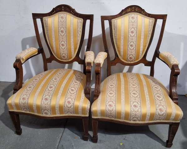 CHAIRS