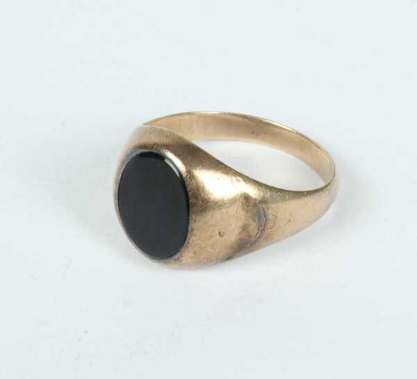 GOLD RING