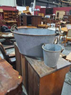 Tub And Bucket