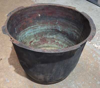 COPPER POT