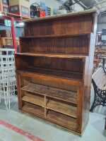 COUNTRY SHELVING