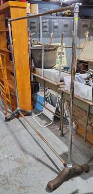 Clothes Rack