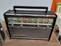PORTABLE AUDIO LOT - 2