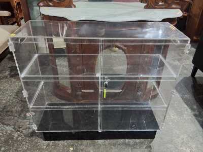Display Cabinet