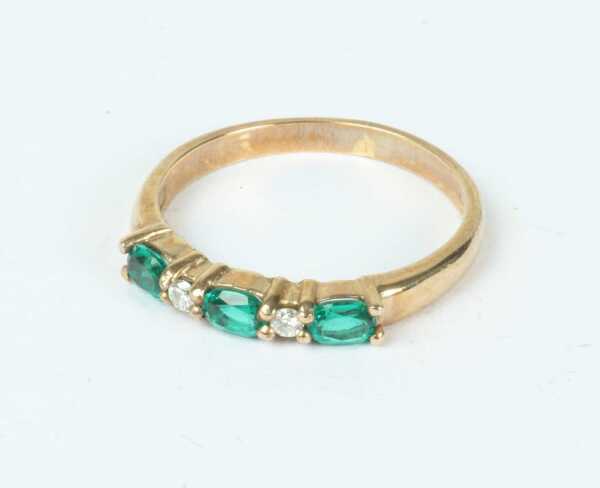 GOLD RING
