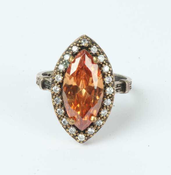 SILVER RING