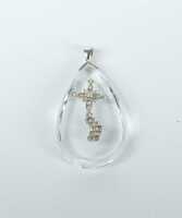 DIAMOND PENDANT
