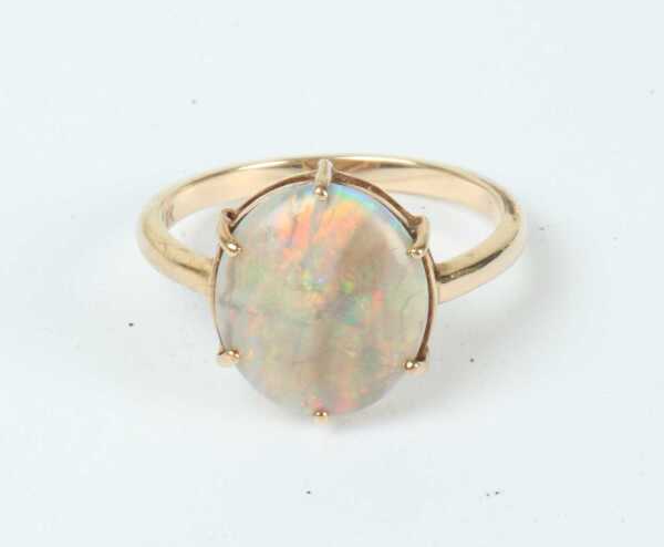 GOLD OPAL RING