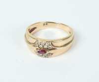 GOLD RING