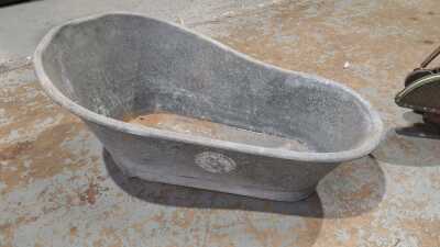 Bath Tub