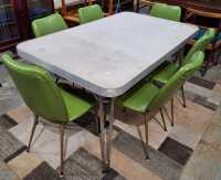RETRO DINING SETTING