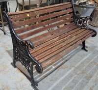 GARDEN BENCH
