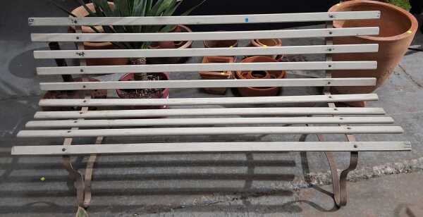 BENCH
