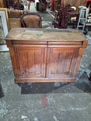 Sideboard