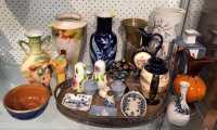 DECORATIVE VASES
