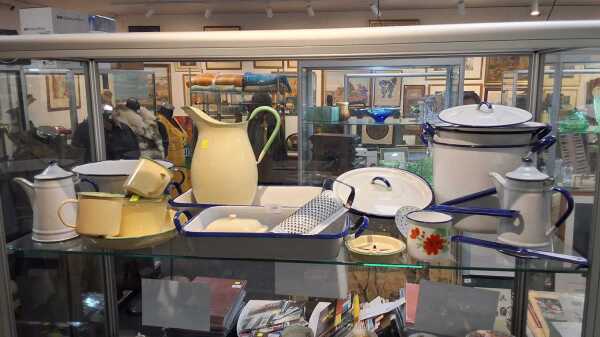 ENAMELWARES