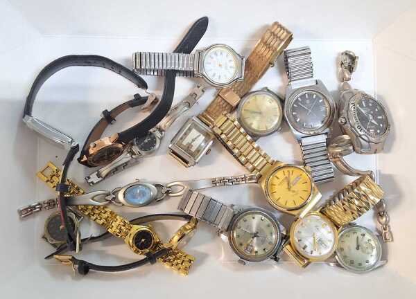 WRISTWATCHES