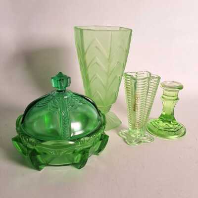 Uv Reactive Glass