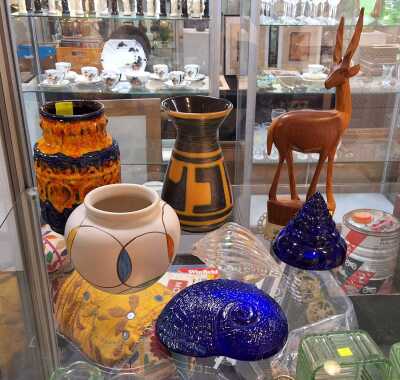 Pottery & Glass