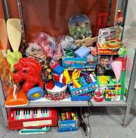TOYS