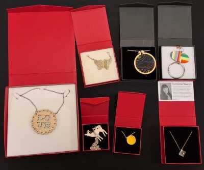 1086 · JEWELLERY