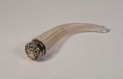 1051 · SCENT BOTTLE