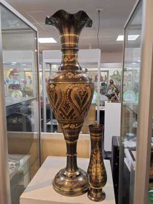1164 · VASES